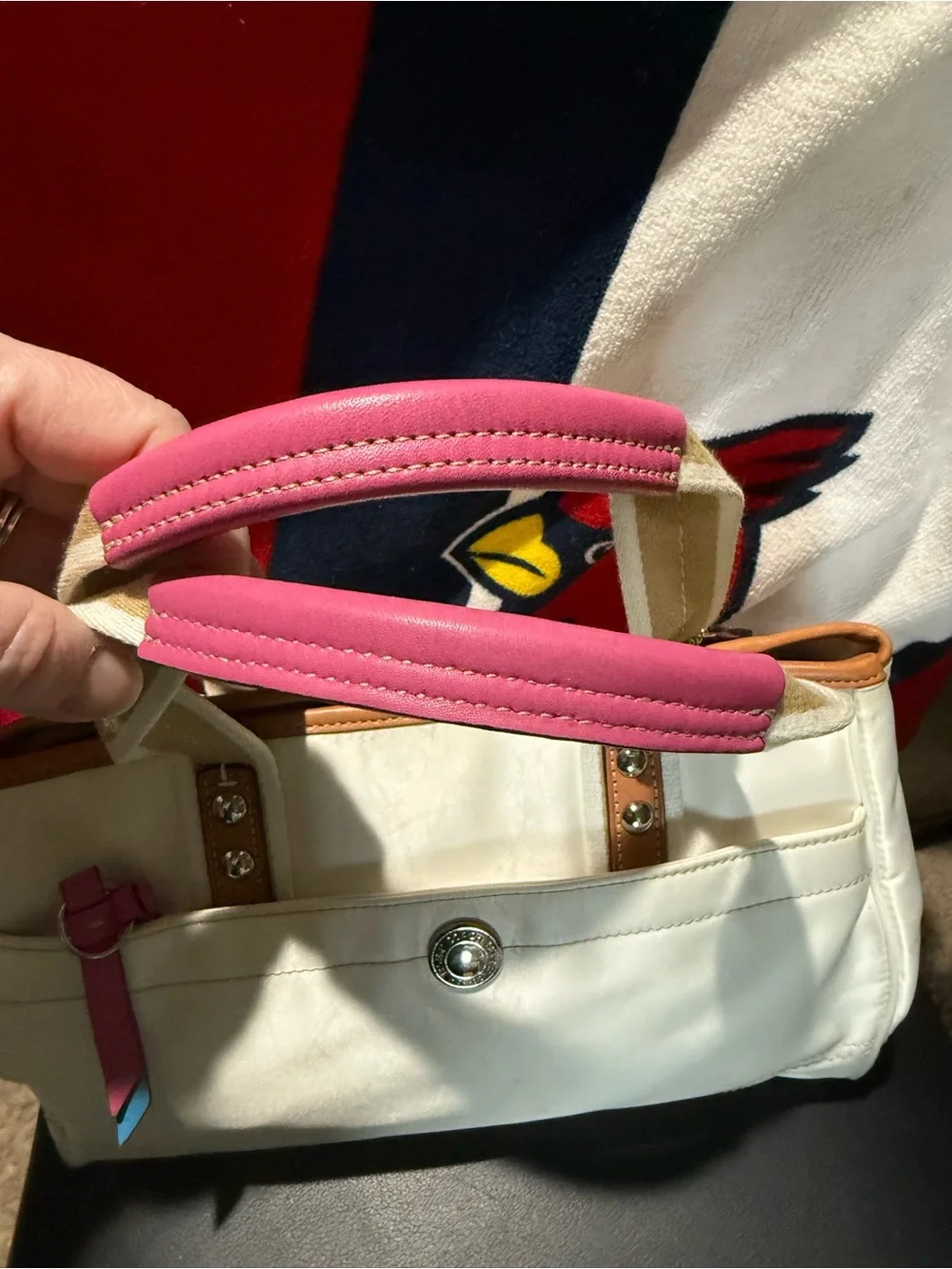 Coach hand Bag A0994-F11992